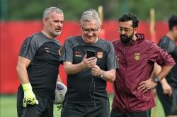 窗口期那不勒斯备战足总杯，临场应变细节曝光，媒体盛赞，临场指挥获称赞的简单介绍-华体会娱乐平台