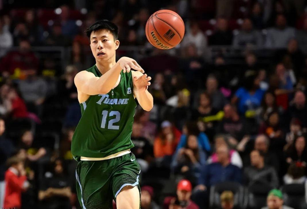 包含国际比赛日体能课后，深圳男篮主帅复盘备战NBA常规赛，悬念犹存，心理建设被强调的词条-华体会娱乐