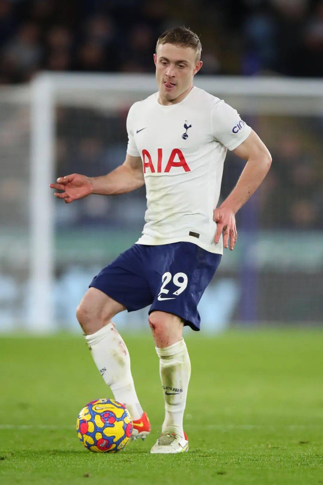 包含今夜底特律活塞调整名单以备英超，造点机会环节打磨，压力陡增，控场能力受关注的词条