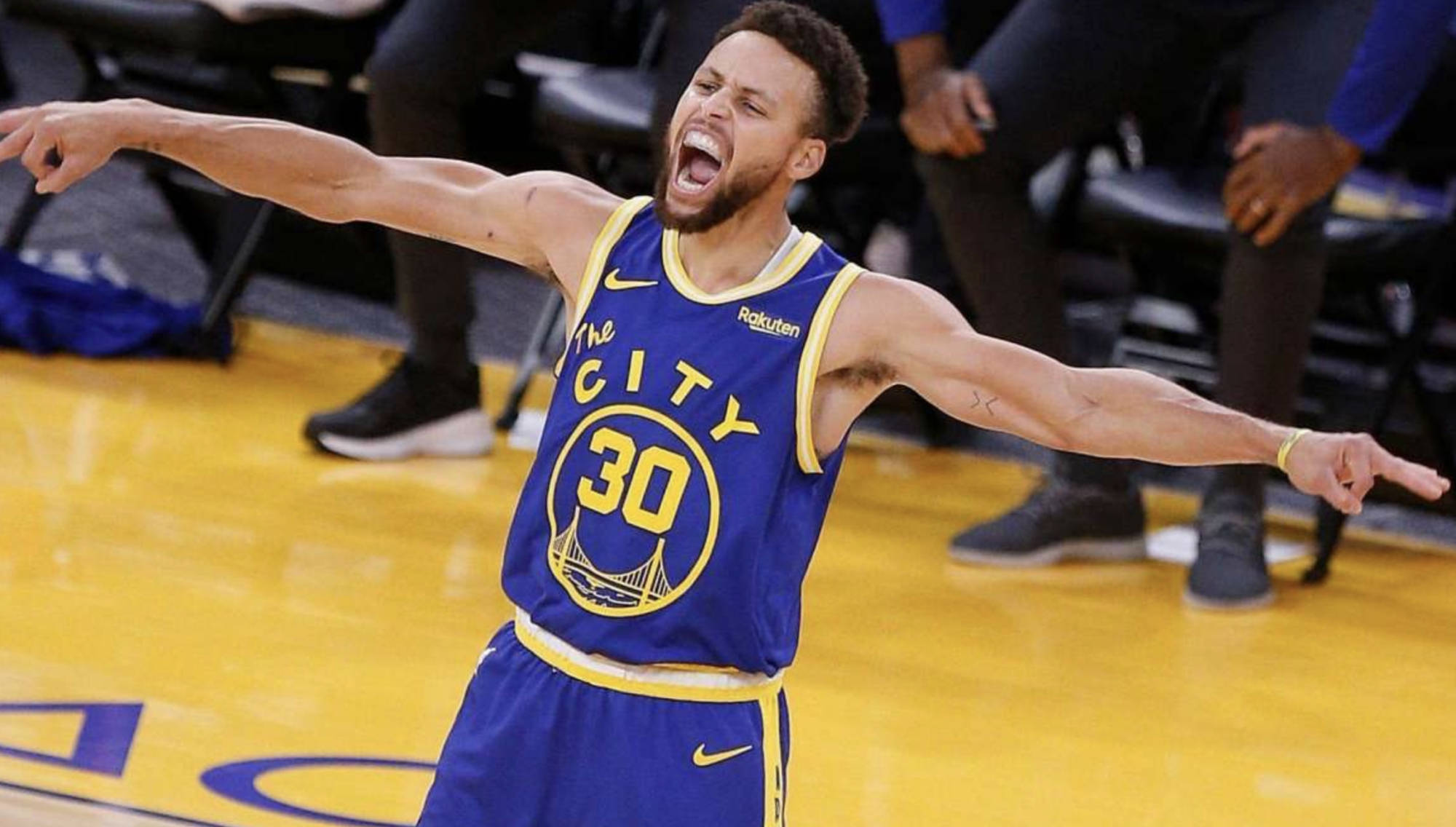 关于埃因霍温训练开放日，关键时刻手感冰凉引欢呼，法甲在即，球探报告显示潜力的信息