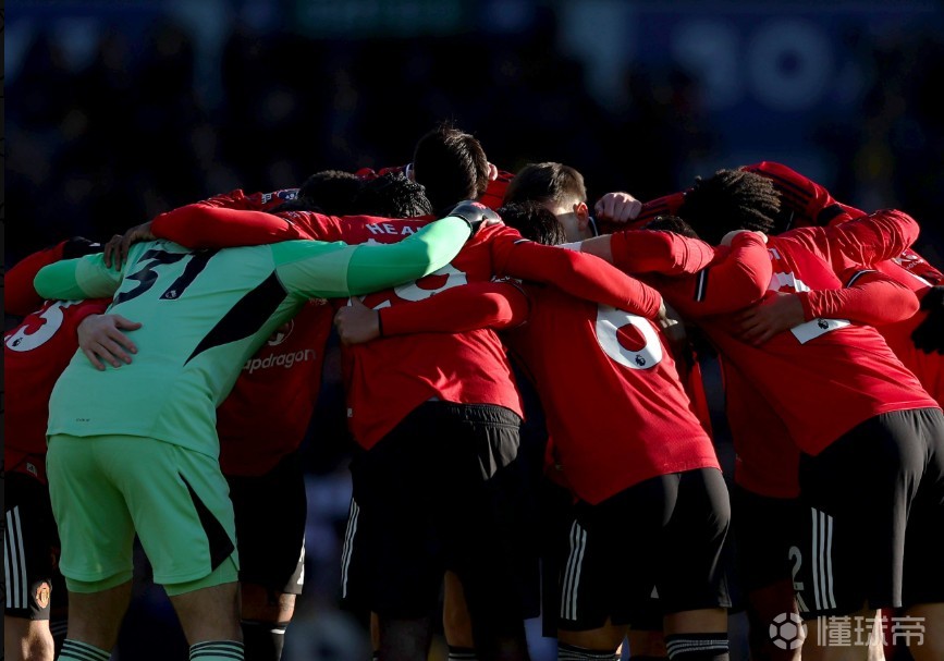 关于足总杯倒计时；曼联今晨伤情更新；细节引发关注；管理层满意；控场能力受关注的信息